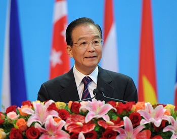 แนวทาง  5 ประการที่จีนและอาเซียนควรปฏิบัติร่วมกัน  เพื่อพัฒนาความร่วมมือทางเศรษฐกิจ การค้าและการลงทุนระหว่างกัน
