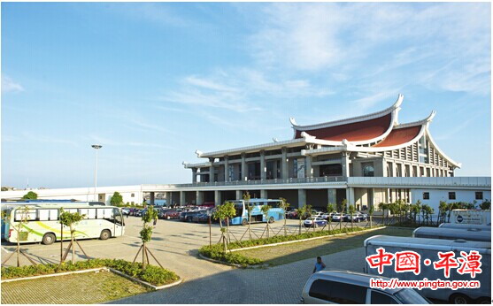 ท่าเรือโอวเฉียนเปิดใช้งานแล้วที่พิงถาน