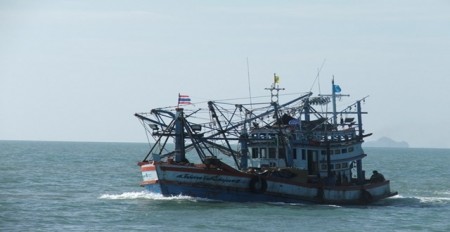 รัฐมนตรีด้านประมงของประเทศสมาชิกสหภาพยุโรปจะมีมาตรการห้ามนำเข้าสินค้าประมงจากเบลิส กัมพูชา และกินี