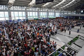 สนามบินซวงหลิวผู้โดยสารล้น ปี 53 มีผู้ใช้สูงกว่า 25 ล้านคน