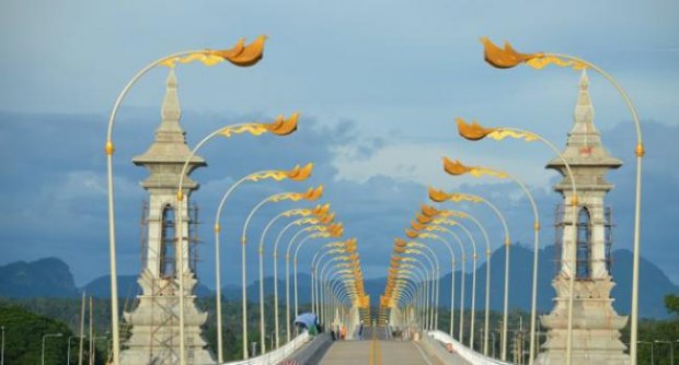 สายใยเชื่อมสัมพันธ์"สะพานมิตรภาพไทย-ลาว" และเส้นทางคมนาคมระหว่างประเทศ