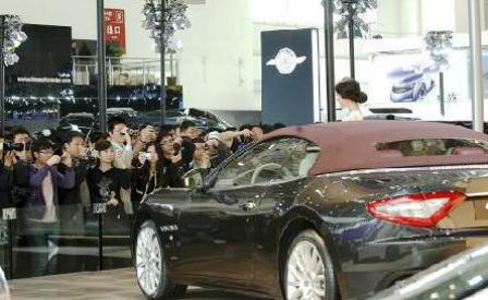 ยลโฉมยนตรกรรมล้ำสมัยในงาน Beijing International Automotive Exhibition 2010